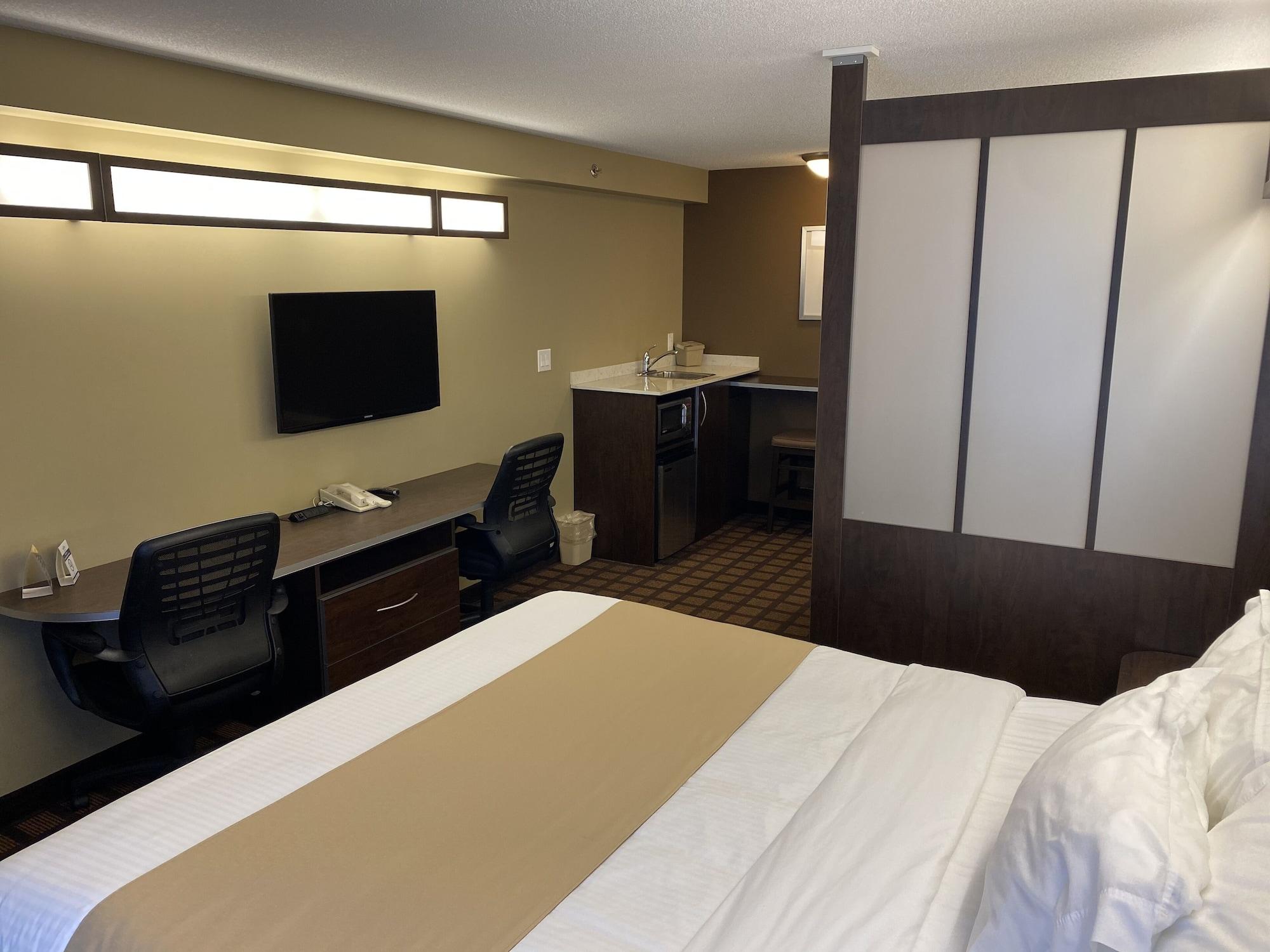 Microtel Inn & Suites By Wyndham - Timmins Exterior photo